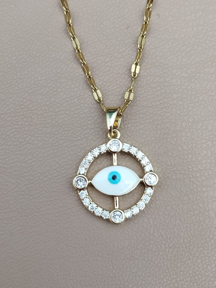 Luna Eye
