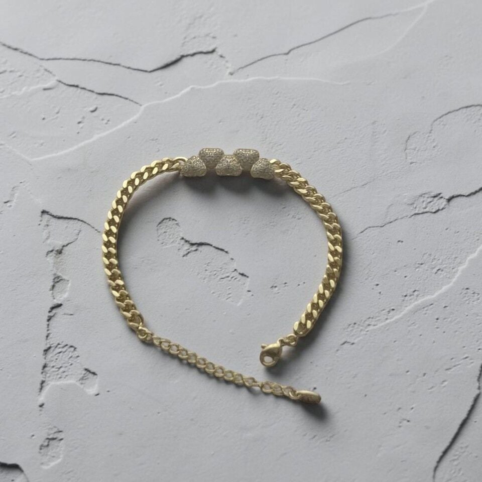 Love Chain