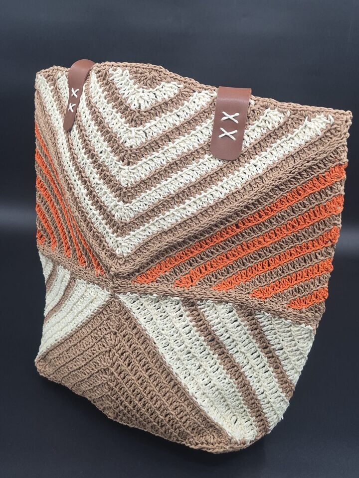 Geometrik Desenli Çanta