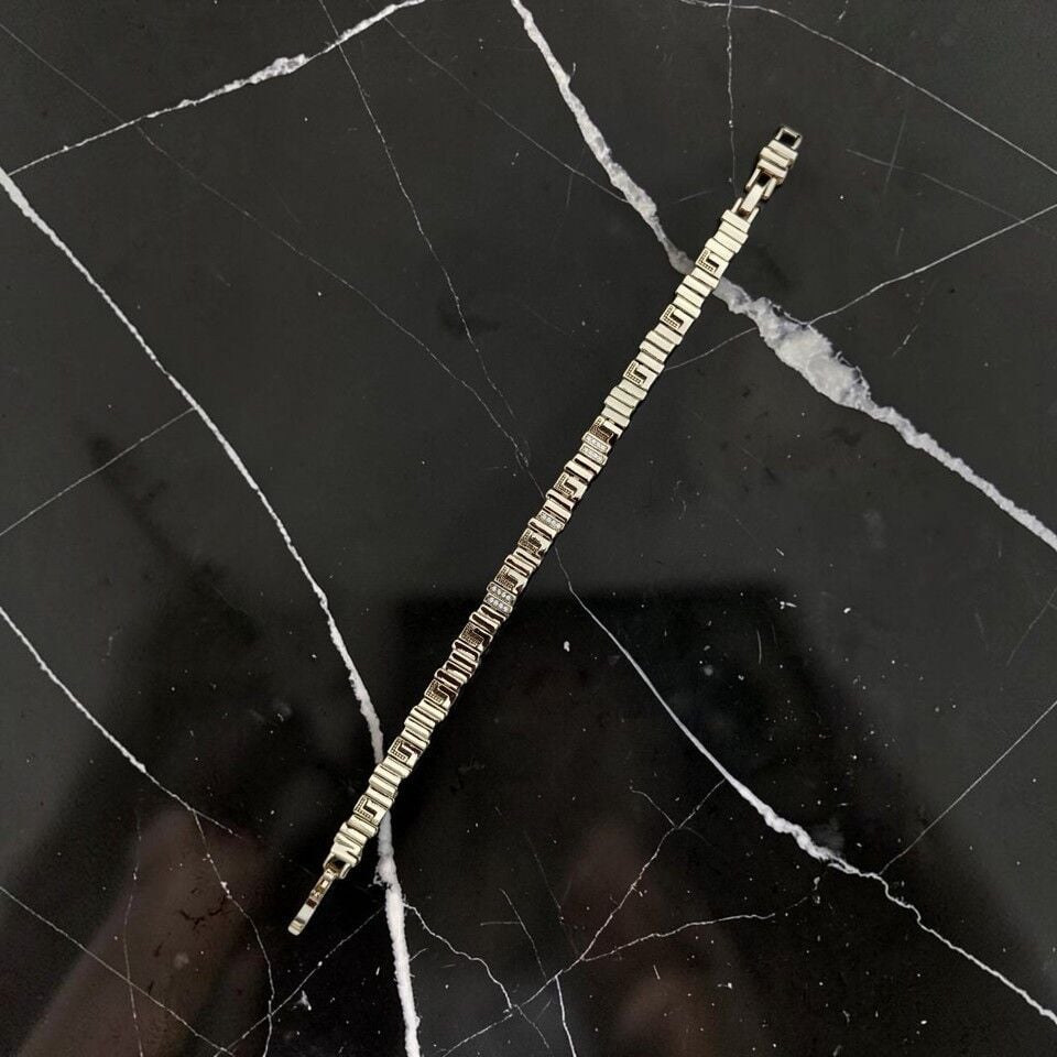 Linear Edge