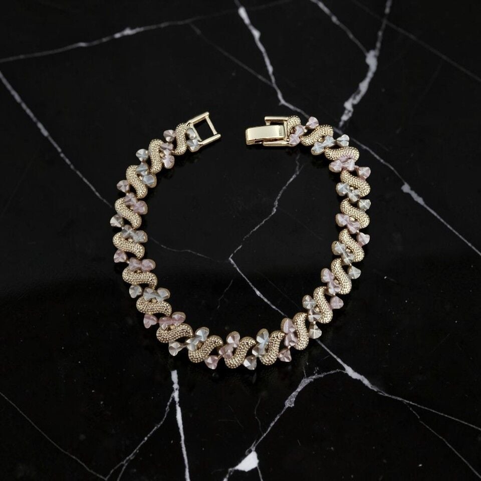 Lujeria Doku Dansı