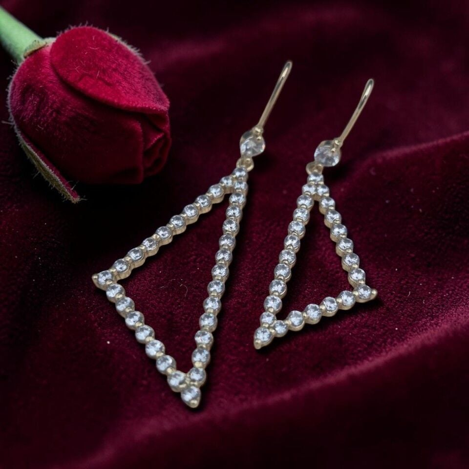 Triad Işıltısı Küpe